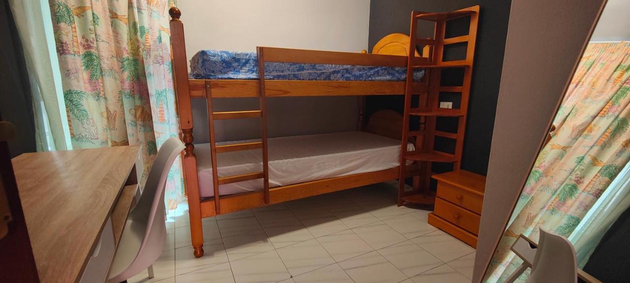 Apartamento Brisas Del Medanoアパートメント エクステリア 写真